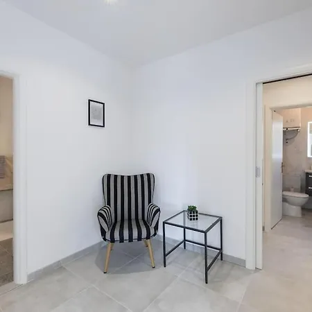 Ozzy Апартаменты *